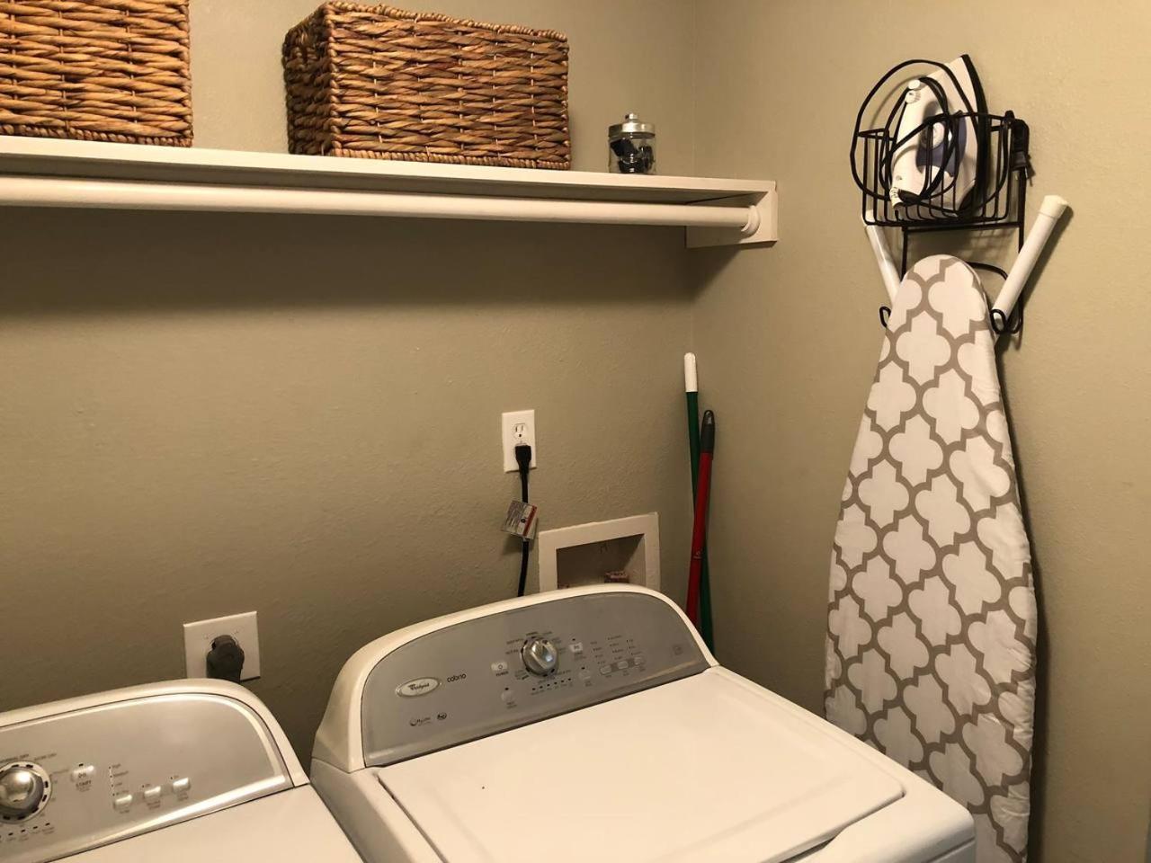 Sleep 7 In This 3 Bedroom Home Walking Distance Sylvan Beach With Game Room Work Area High Speed Wifi La Porte Close To Kemah Nasa Exterior foto