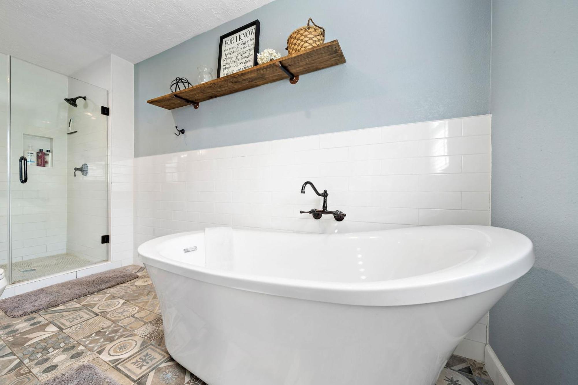 Sleep 7 In This 3 Bedroom Home Walking Distance Sylvan Beach With Game Room Work Area High Speed Wifi La Porte Close To Kemah Nasa Exterior foto